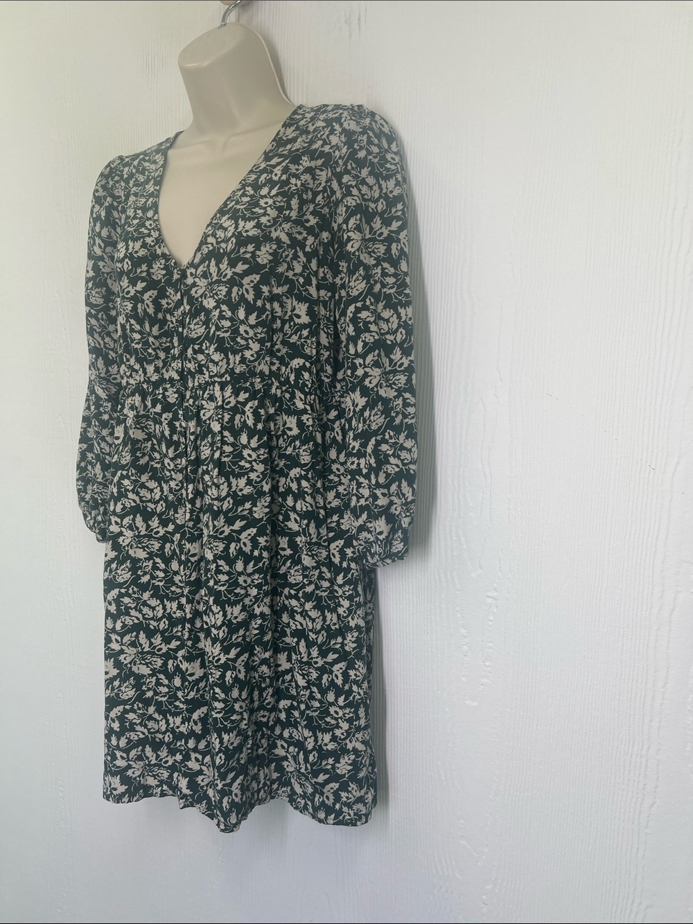 Madewell - V Neck Button Down Forest Leaves Long Sleeve Mini Dress Size Small - Picture 5 of 10